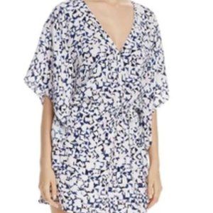Cupcakes and Cashmere Lakeside Shift Dress - L